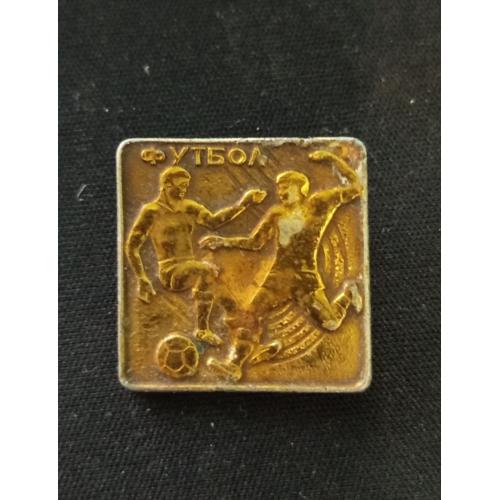 Значок футбол