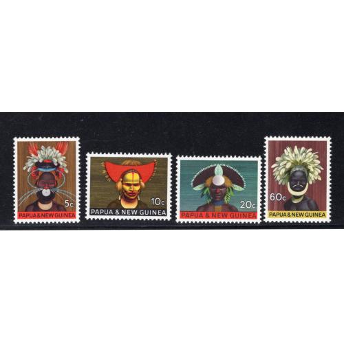 Папуа Новая Гвинея**. 1968.г. Фольклор. Маски