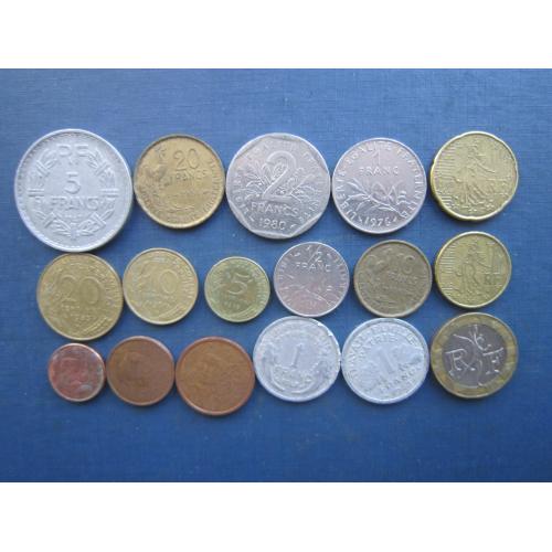 17 монет Франція різні одним лотом гарний початок коллекції