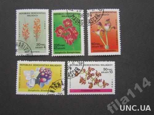 5 марок Мадагаскар 1984 цветы

