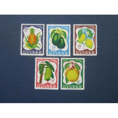 5 марок полная серия Гвинея 1959 флора фрукты MH