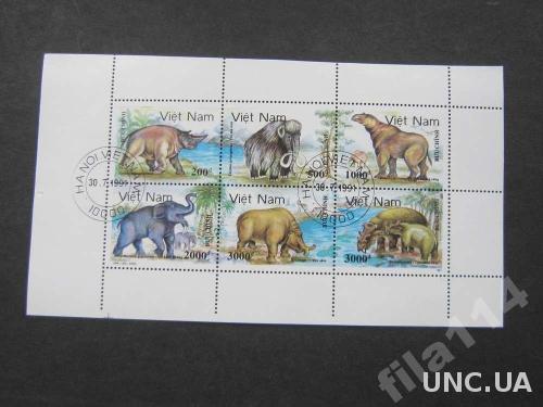 6 марок(лист) Вьетнам 1991 ископаемые животные
