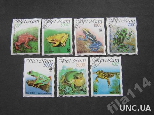 7 марок Вьетнам 1991 лягушки WWF