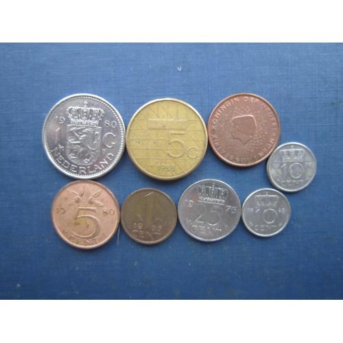 8 монет Нідерланди різні одним лотом — гарний початок колекції