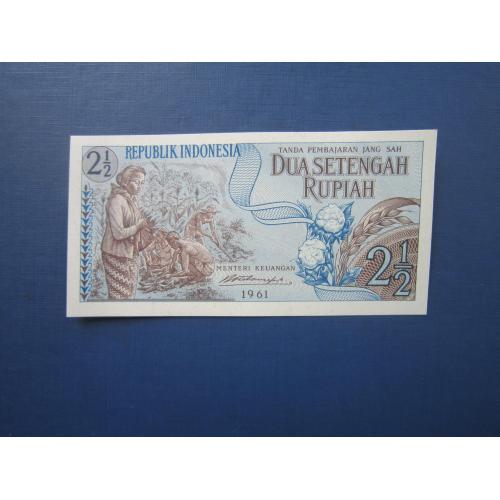 Банкнота 2.5 рупии Индонезия 1961 UNC пресс