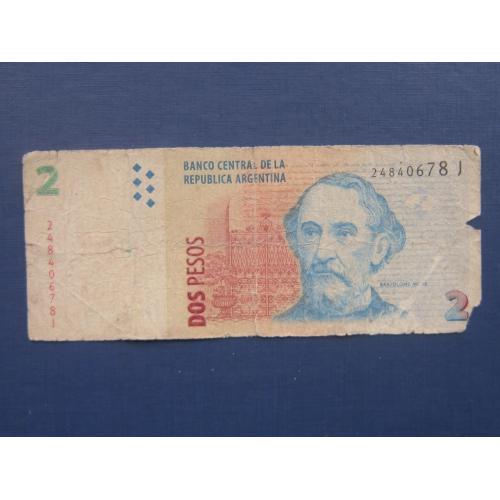 Банкнота 2 песо Аргентина 2002 как есть