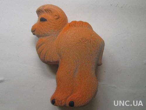Игрушка СССР Верблюжонок с пищалкой Резина
