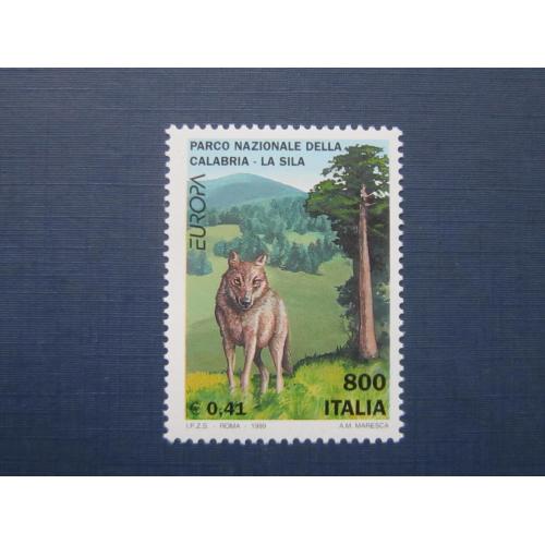 Марка Италия 1999 фауна волк MNH