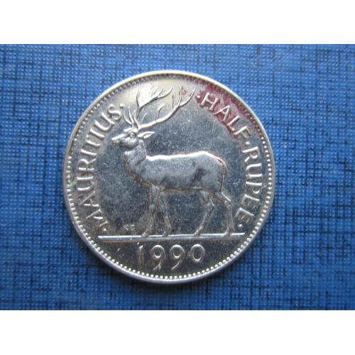 Монета 1/2 рупии Маврикий 1990 фауна олень
