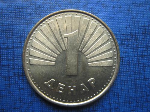 Монета 1 денар Македония 2000 юбилейка крест состояние