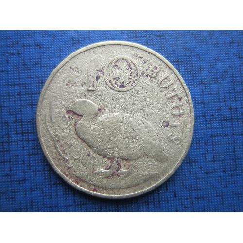 Монета 10 бутут Гамбия 1971 фауна птица как есть