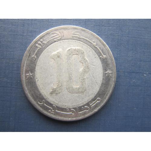 Монета 10 динаров Алжир 2002 фауна орёл