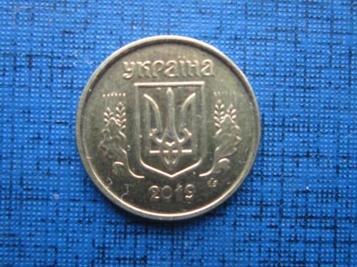 Монета 10 копеек Украина 2019 состояние