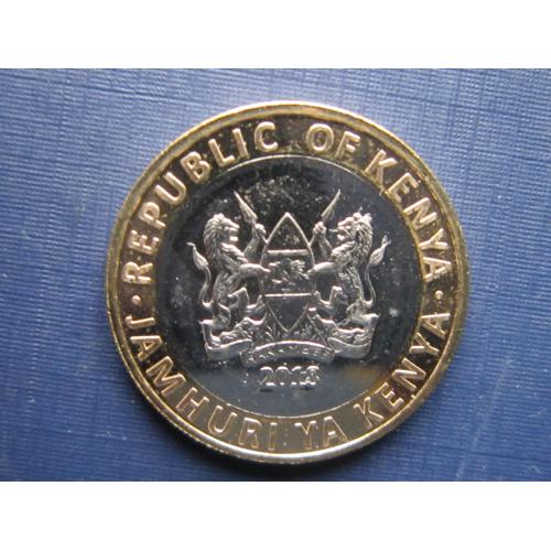 Монета 10 шиллингов Кения 2018 фауна лев состояние