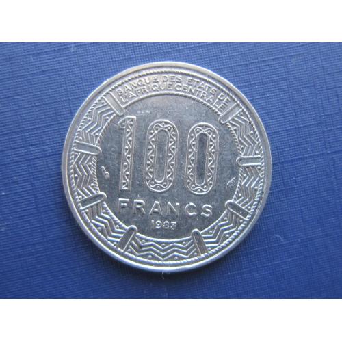 Монета 100 франков Конго 1983 фауна антилопы