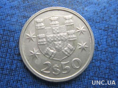 монета 2.5 ишкуду Португалия 1982 корабль парусник
