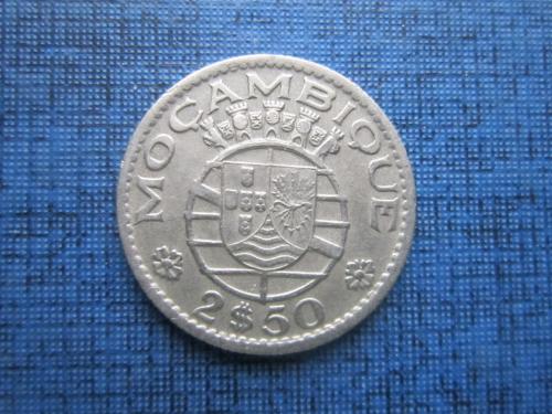 монета 2.5 искудо Мозамбик Португальский 1953