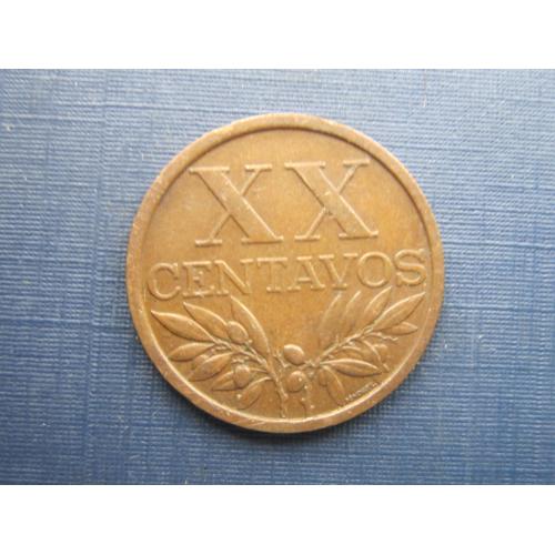 Монета 20 сентаво Португалия 1961