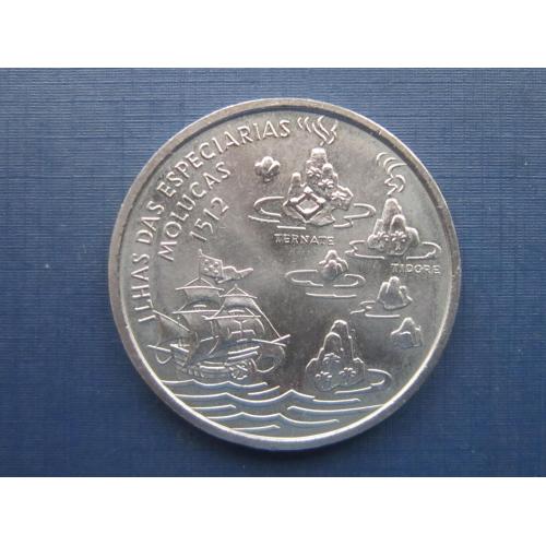 Монета 200 ишкуду Португалия 1995 корабль парусник открытие островов Молуккского архипелага