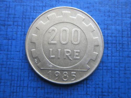 Монета 200 лир Италия 1985