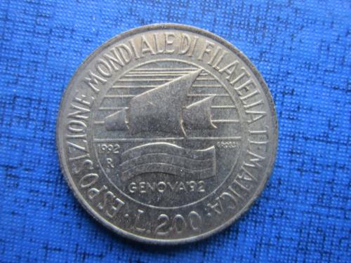 Монета 200 лир Италия 1992 юбилейка Филателистическая выставка Генуя