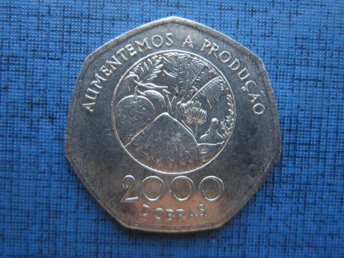 Монета 2000 добра Сан Томе и Принсипи 1997 ФАО