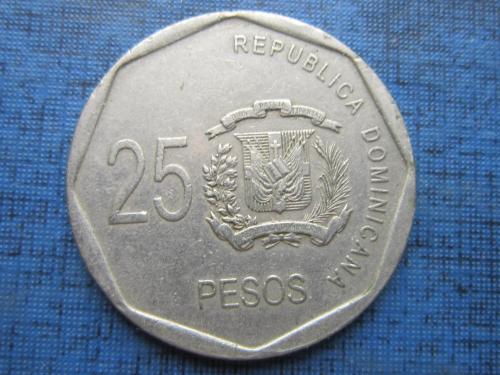 Монета 25 песо Доминикана 2005