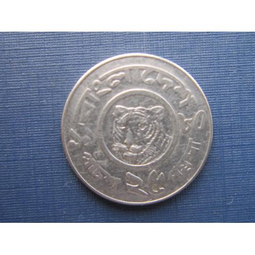 Монета 25 пойша Бангладеш 1980 фауна тигр