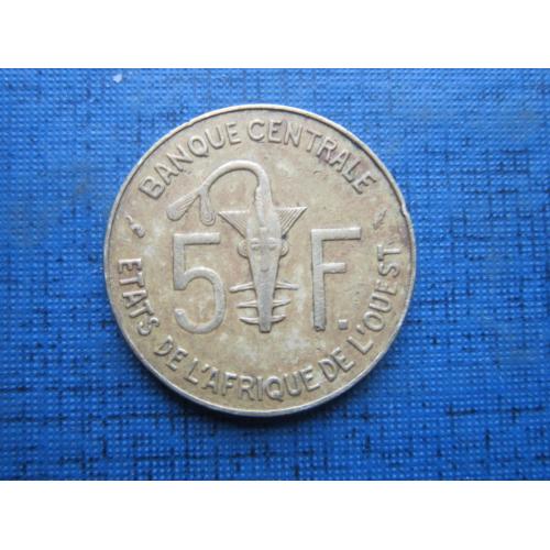 Монета 5 франков КФА 1987 Западная Африка фауна антилопа рыба