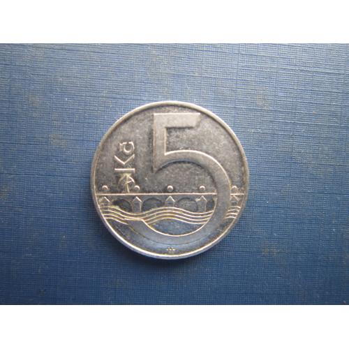 Монета 5 крон Чехия 2002
