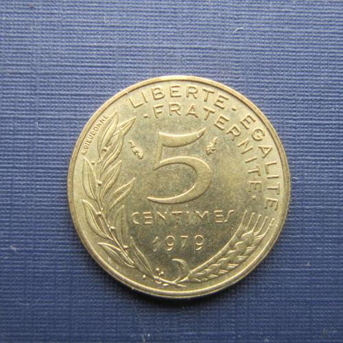 Монета 5 сантимов Франция 1979