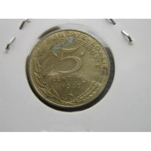 Монета 5 сантимов Франция 1983