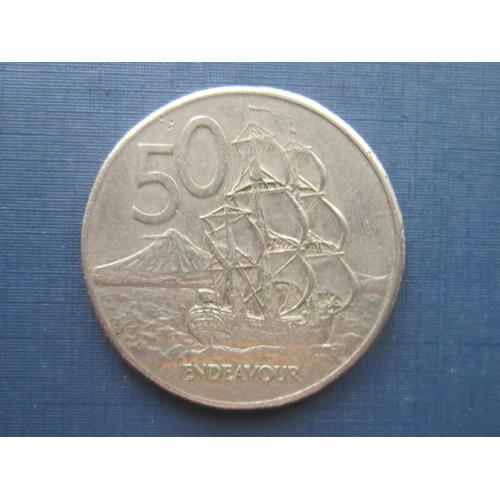 Монета 50 центов Новая Зеландия 1979 корабль парусник