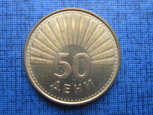 Монета 50 дени Македония 1993 фауна птица
