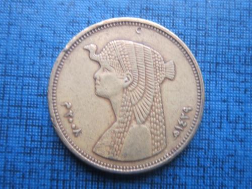 Монета 50 пиастров Египет 2008 Клеопатра