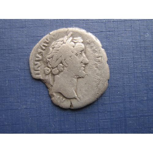 Монета денарий Древний Рим Антонин Пий 138-161 года НЭ серебро