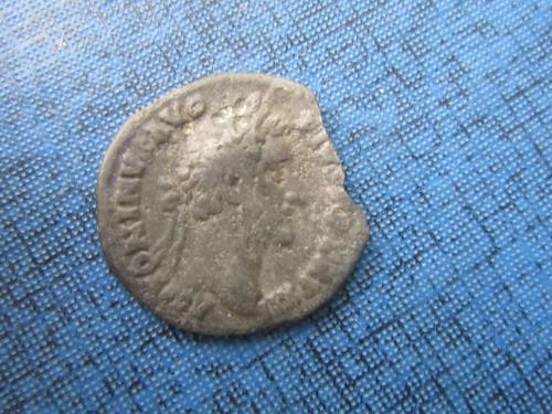 Монета денарий Древний Рим Антонин Пий 138-161 годы НЭ серебро