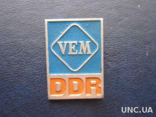 значок ГДР ВЕМ бренд автомобиль электроприводы
