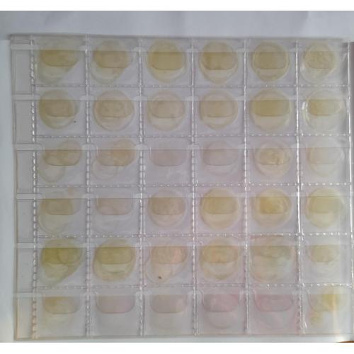 21.Лист для монет  205х230мм на 36 ячеек               (32х32 мм)   Б\У