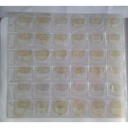 4.Лист для монет  205х230мм на 36 ячеек (32х32 мм)   Б\У