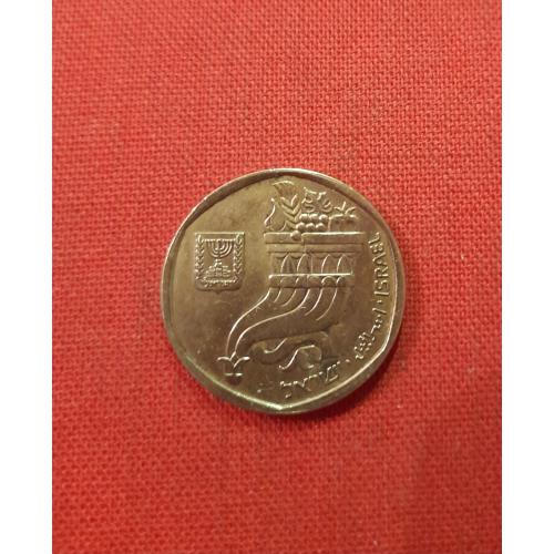 Израиль 5 шекелей 1982г.Рог изобилия ., нечастые