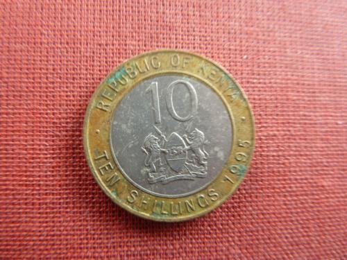 Кения 10  шиллингов 1995г.