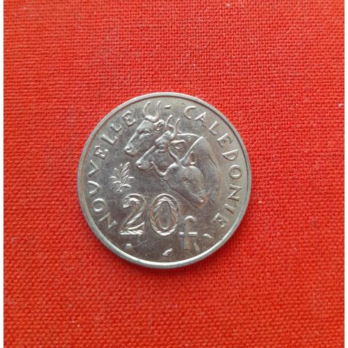 Новая Каледония 20 франков 1992г.