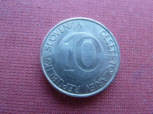 Словения 10 толаров 2001г.