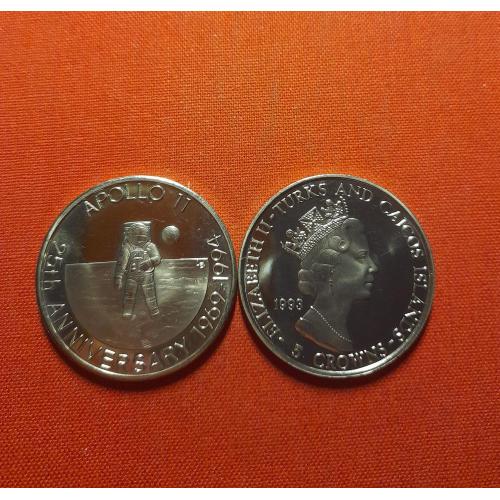 Тёркс и Кайкос 5 крон 1993г.39,24мм,APOLLO 11,Прогулка по Луне,25-я год.1969-94,Космос, супер редкие