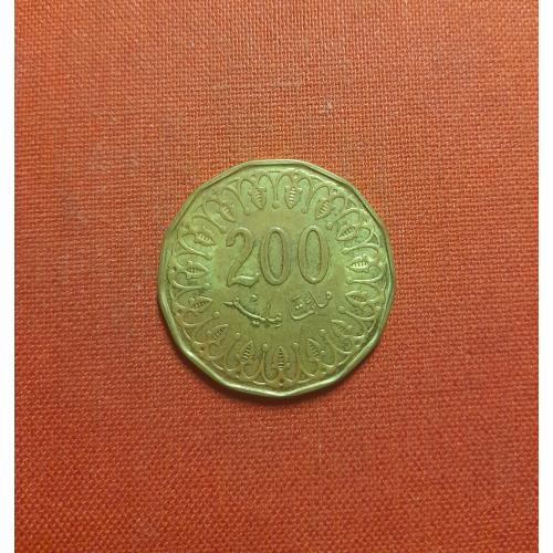 Тунис 200 миллимов 2013г.13-угольник, нечастые
