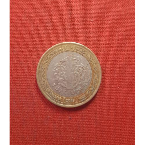 Турция 1 лира 2019г.Мустафа Кемаль Ататюрк (1-й Президент Турции)