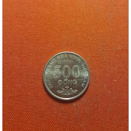 Вьетнам 500 донгов 2003г.Социалистическая Республика (1976 - 2012)