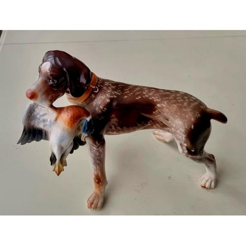 Фарфор статуэтка фигурка Охотничья Собака с дичью
