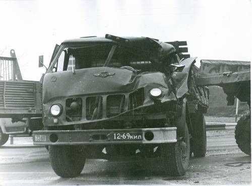 Киев Автомобиль МАЗ ДТП Дорожно транспортное проишествие ГАИ 1980-е годы